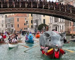 Կառնավալ Վենետիկում