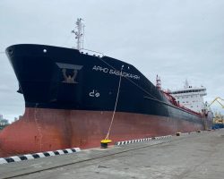 ՌԴ-ում Առնո Բաբաջանյանի պատվին բեռնատար նավ է անվանակոչվել