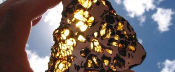 Աճուրդի է դրվել երկիր մոլորակից տարիքով ավելի մեծ երկնաքարեր