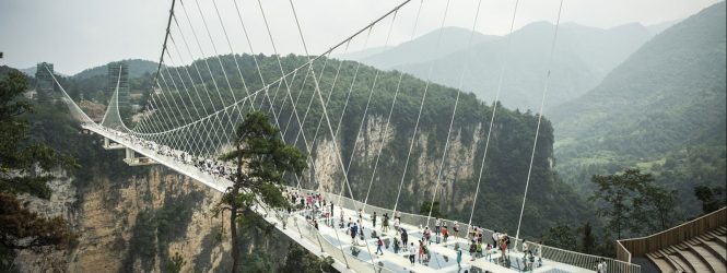 Բացվել է ամենաբարձր ապակե կամուրջը