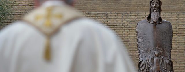 Այսօր՝ Գրիգոր Նարեկացու հիշատակության օրն է