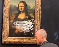 Լուվրում երիտասարդը տորթով հարձակվել է «Մոնա Լիզա» կտավի վրա