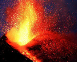 Սիցիլիայում արթնացել է Էթնա հրաբուխը