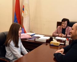Մանկավարժականի այս տարվա առաջին դիմորդը Ռուբինա Իրինա Մկրտչյանն է