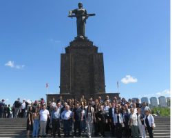 Ավանդական երթ՝ «Հաղթանակի» օրվա առթիվ