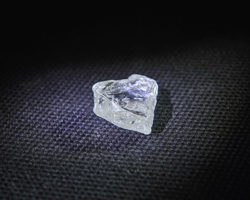 Յակուտիայում սրտի տեսքով ալմաստ են հայտնաբերել