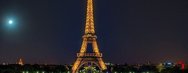 Այս օրն է հանդիսավորությամբ բացվել Էյֆելյան աշտարակը