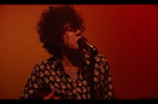 LP — Girls Go Wild