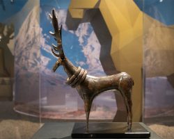 Առաջին մրցանակ՝ «Արարատի հմայքի ներքո. գանձեր հին Հայաստանից» ցուցադրության համար